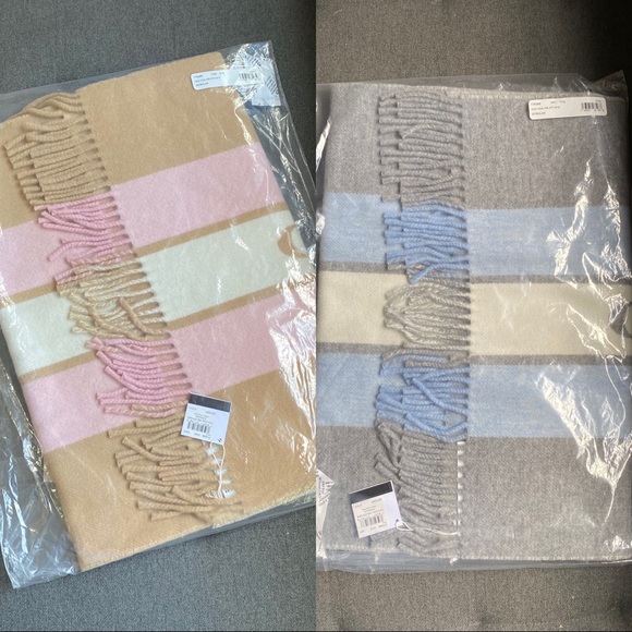 Coach Scarves - Picture 1 of 2